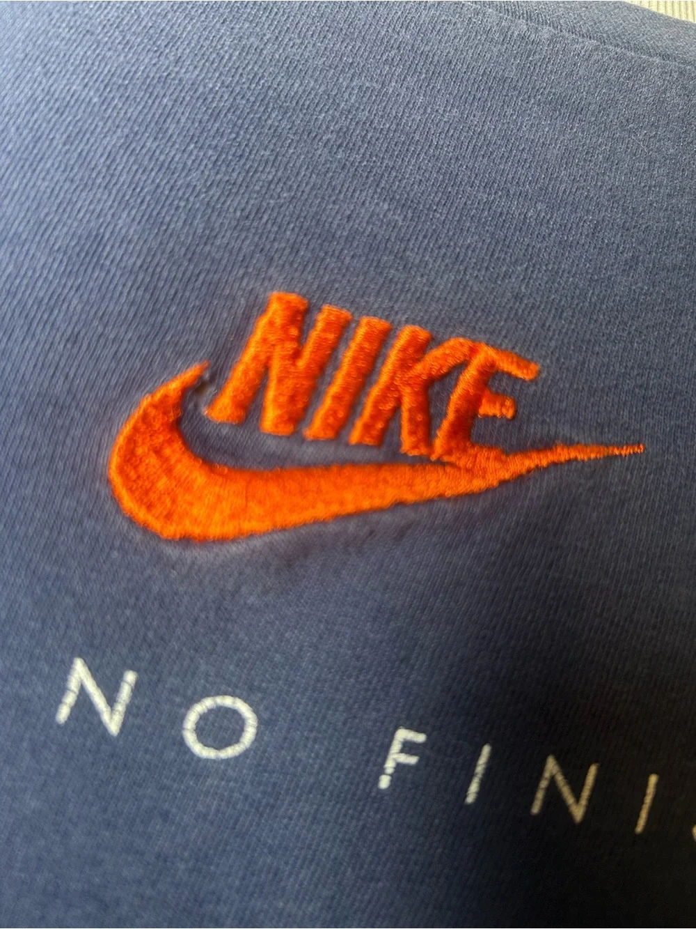 Nike Navy Short-Sleeve Logo Tee - 'There Is No Finish Line' Y2K